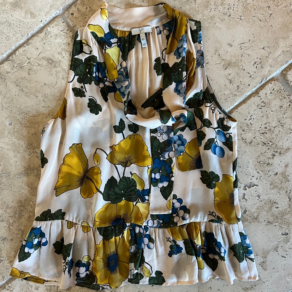 Joie sleeveless blouse
